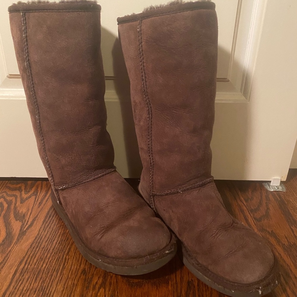 Classic Tall Chocolate 🍫 Ugg Boots EUC Size 8!